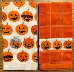 Happy Halloween 100% Cotton Dish Hand Tea Towels Orange White Pumpkins